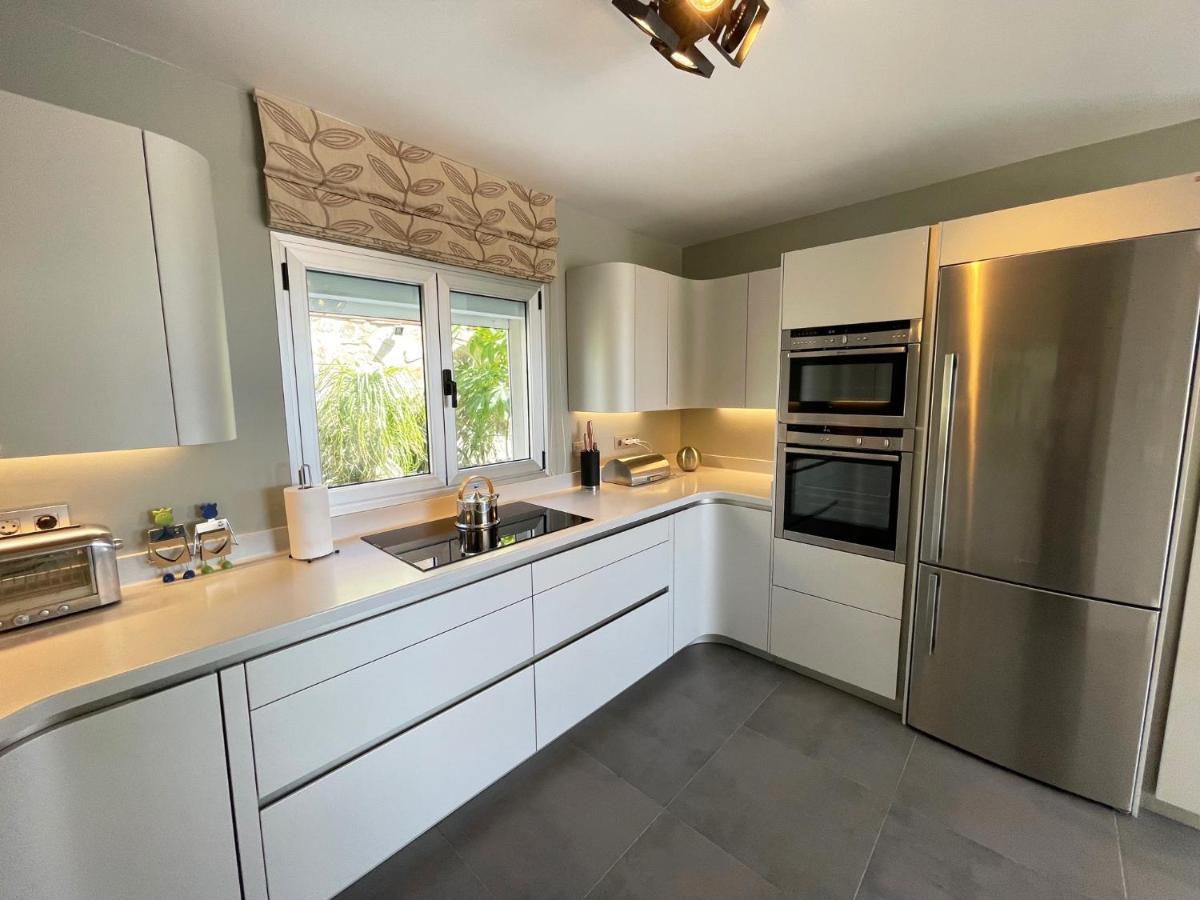 Luxury Villa Morelli With Seaview & Heated Pool Maspalomas  Exteriör bild